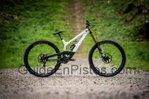 YT Industries Tues CF fiche technique et avis